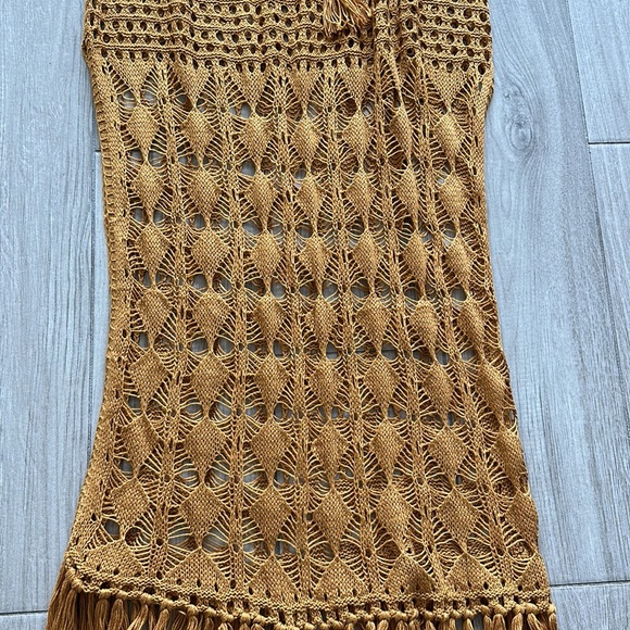 Crochet Coverup - Picture 5 of 9